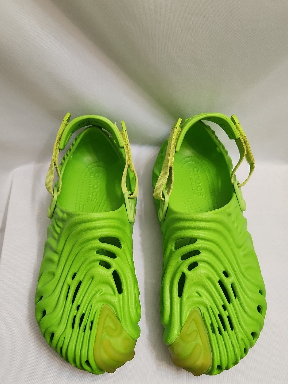 CROCS Pollex Clogs X Salehe Bembury Green Crocodile Shoes (M Size 12) - Picture 2 of 14